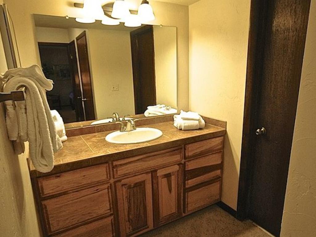 Park Place E203 Breckenridge Room photo